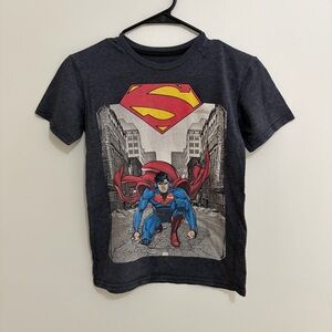 DC Comics Superman Logo Tee in Gray and Red Boys Youth Medium